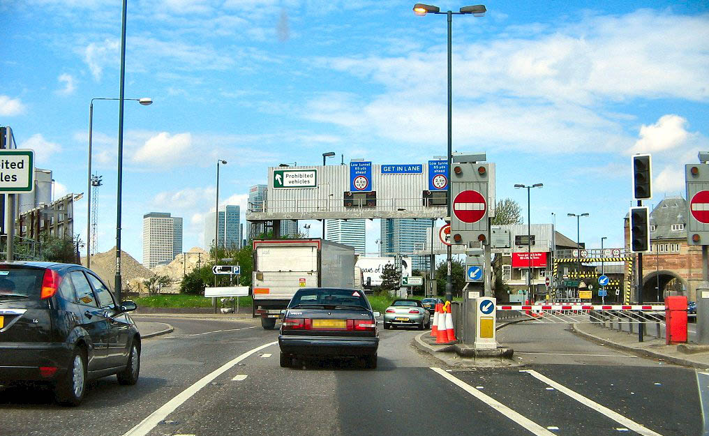 The Route Masters Running London s Roads Airport Live BBC Two